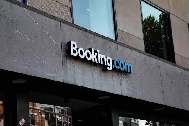 booking.com